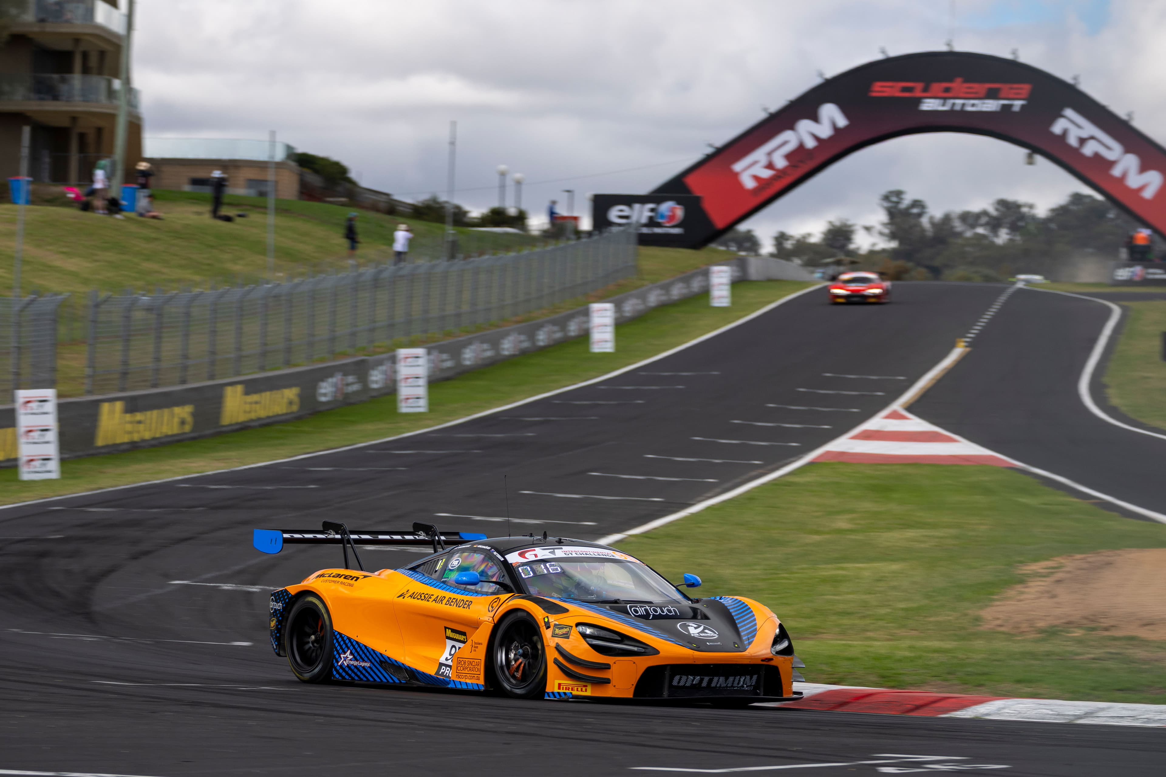 The-Cars-McLaren