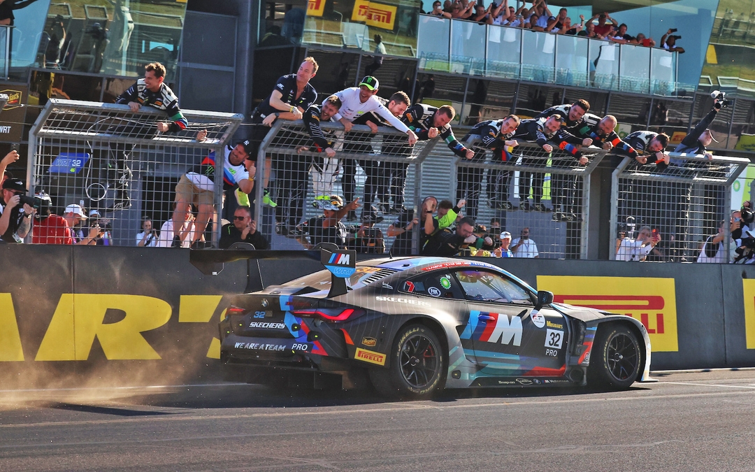 BMW WRT masters the Mountain in Bathurst 12 Hour epic Bathurst 12 Hour
